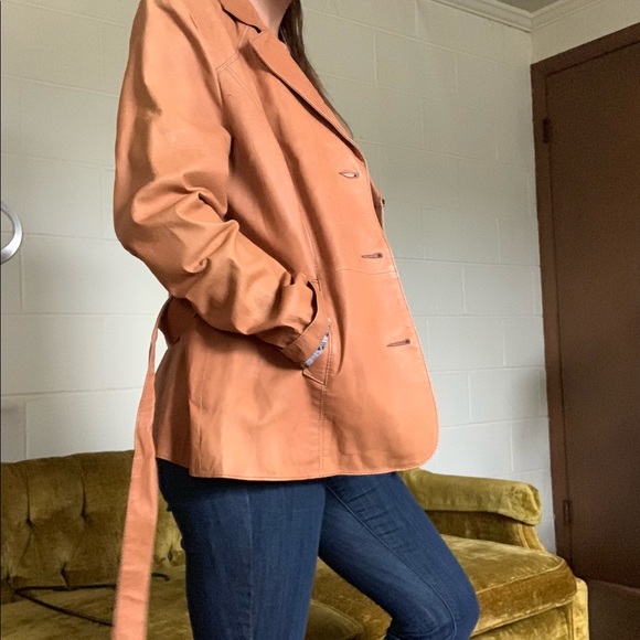 Wilson’s Leather women’s Coat with belt - Picture 8 of 15